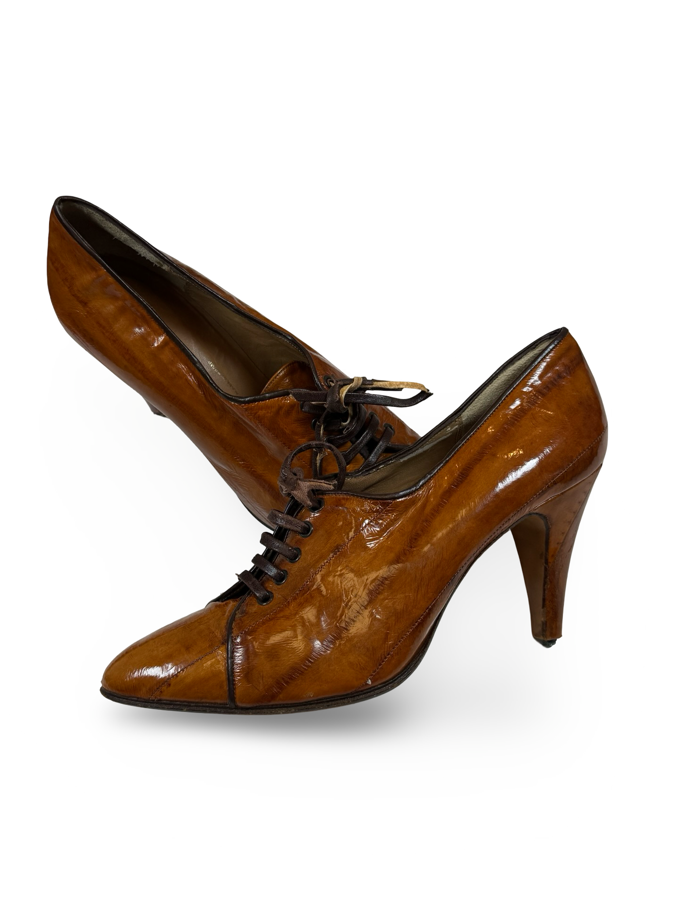 VINTAGE SPANISH LEATHER OXFORD HEELS (SIZE 8.5)