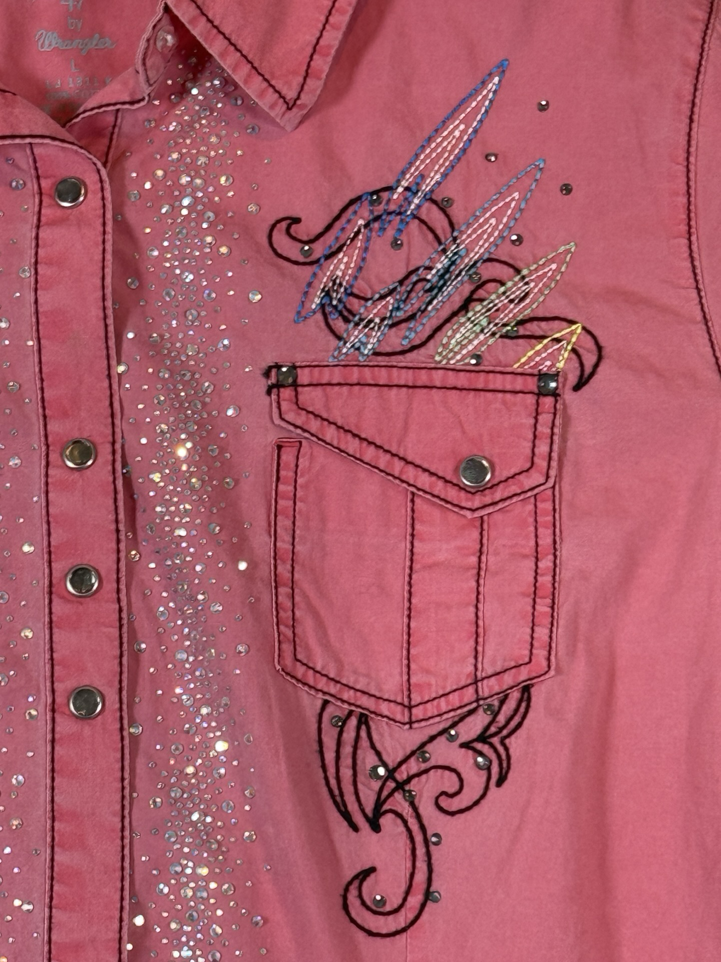 Recovered Artifact No. 447 — Wrangler Rock 47 Pink Western Shirt (L)