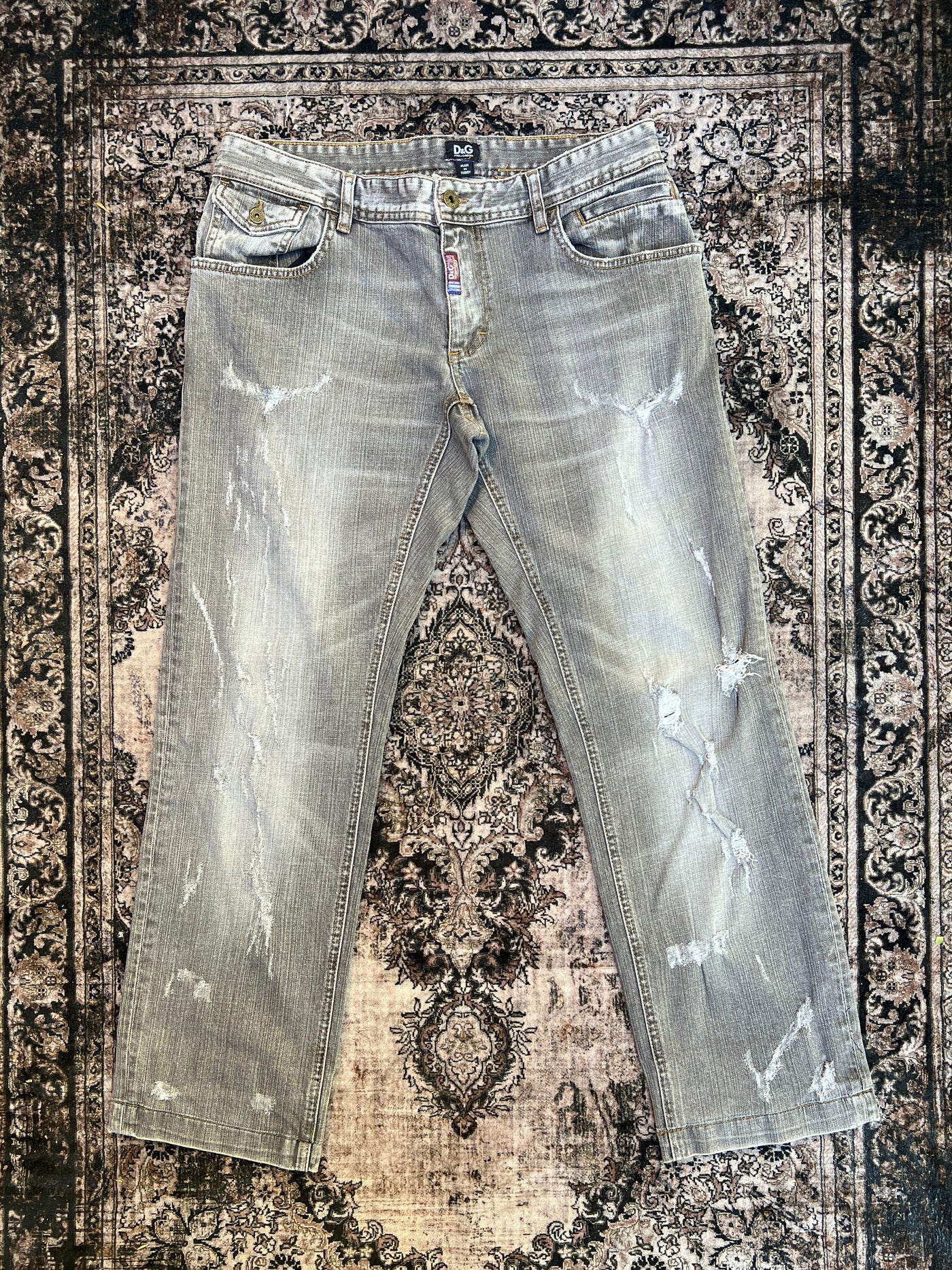 Authentic Dolce & Gabbana Light Gray Denim Straight Leg Jeans (Size 34W/34L)