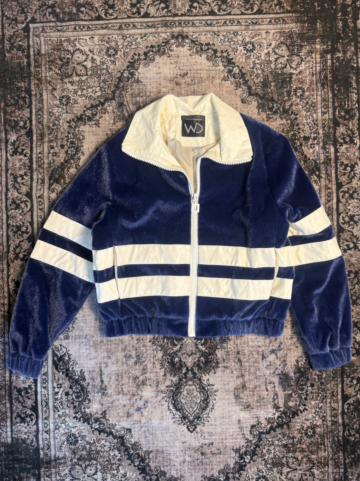 Wangreen x Chenclean Furry Blue/White Sweater Jacket (Size WMNS L)