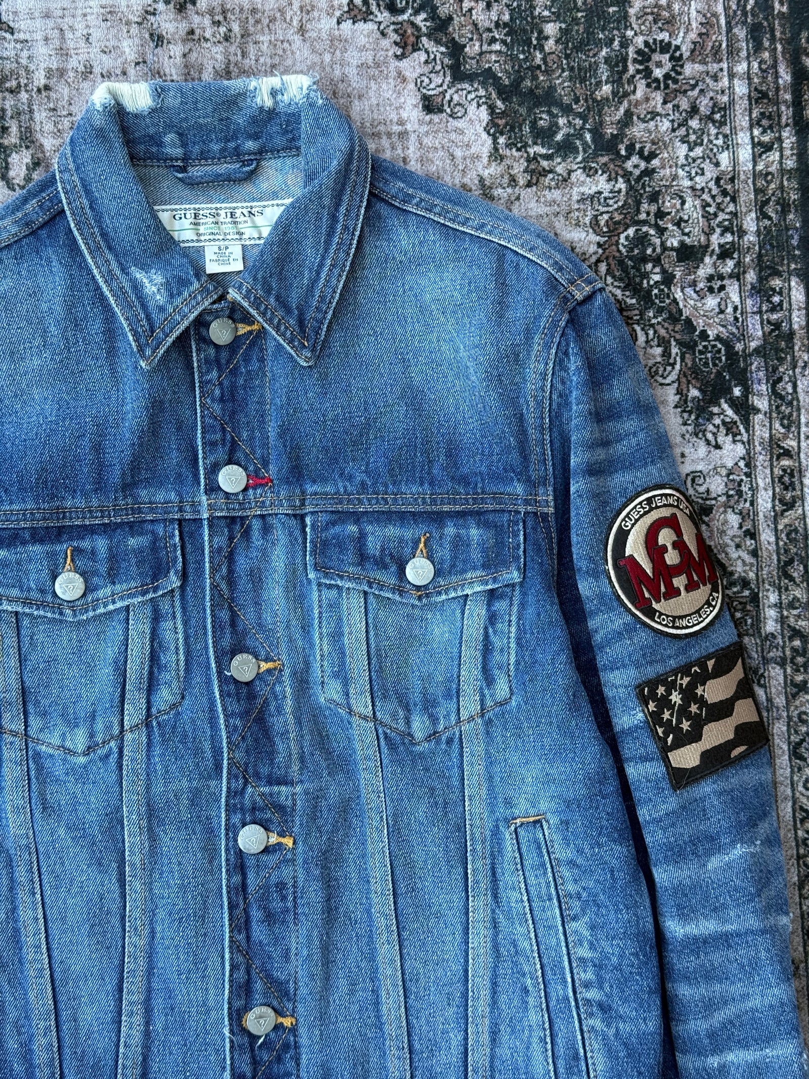VTG GUESS Jeans Men's Blue Denim Patch Work Jacket (Size Small)