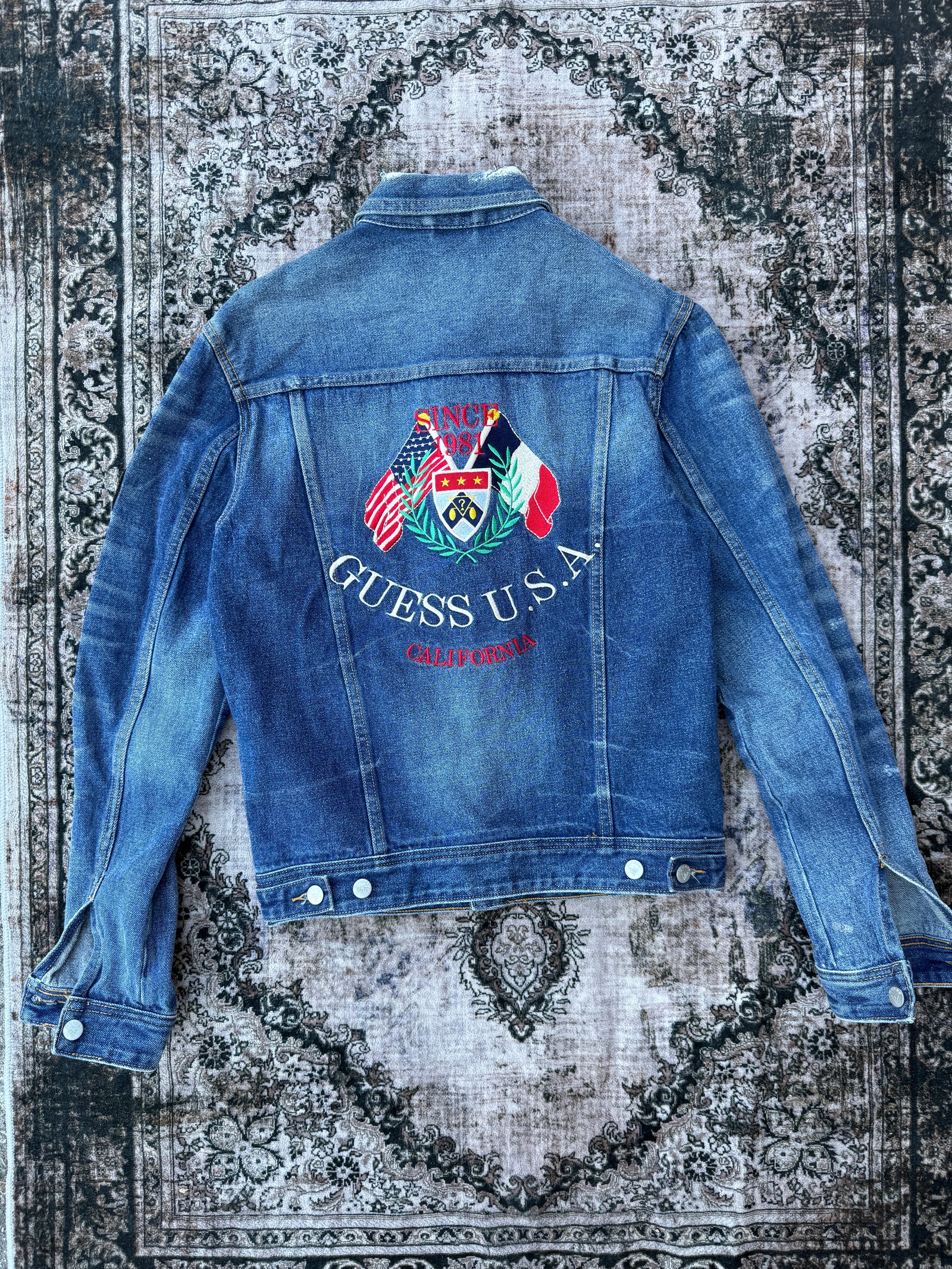 VTG GUESS Jeans Men's Blue Denim Patch Work Jacket (Size Small)