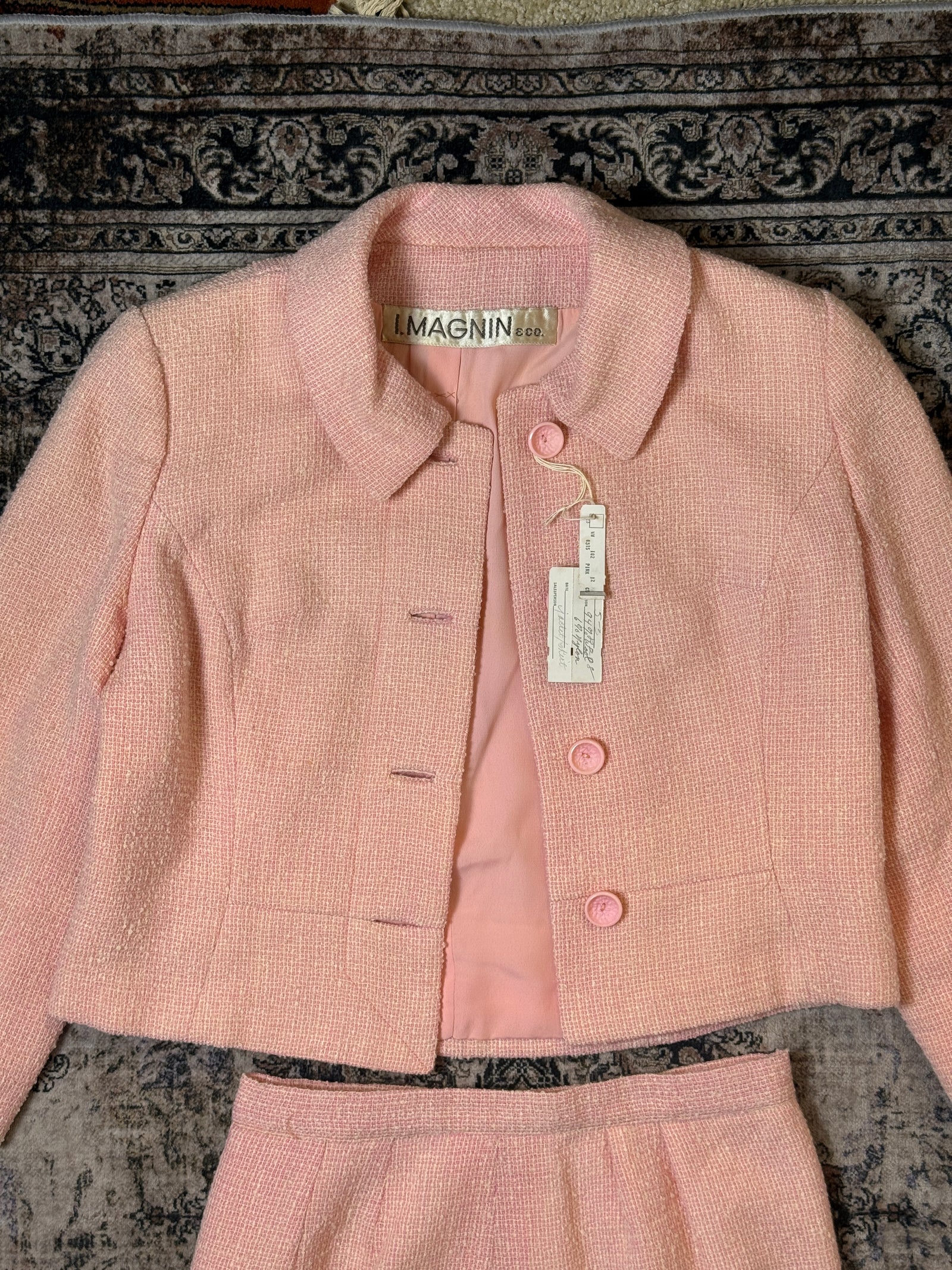 (1950s) Saks Fifth Avenue Pink Cashmere Blazer & Skirt Set (Size 8) - NWT
