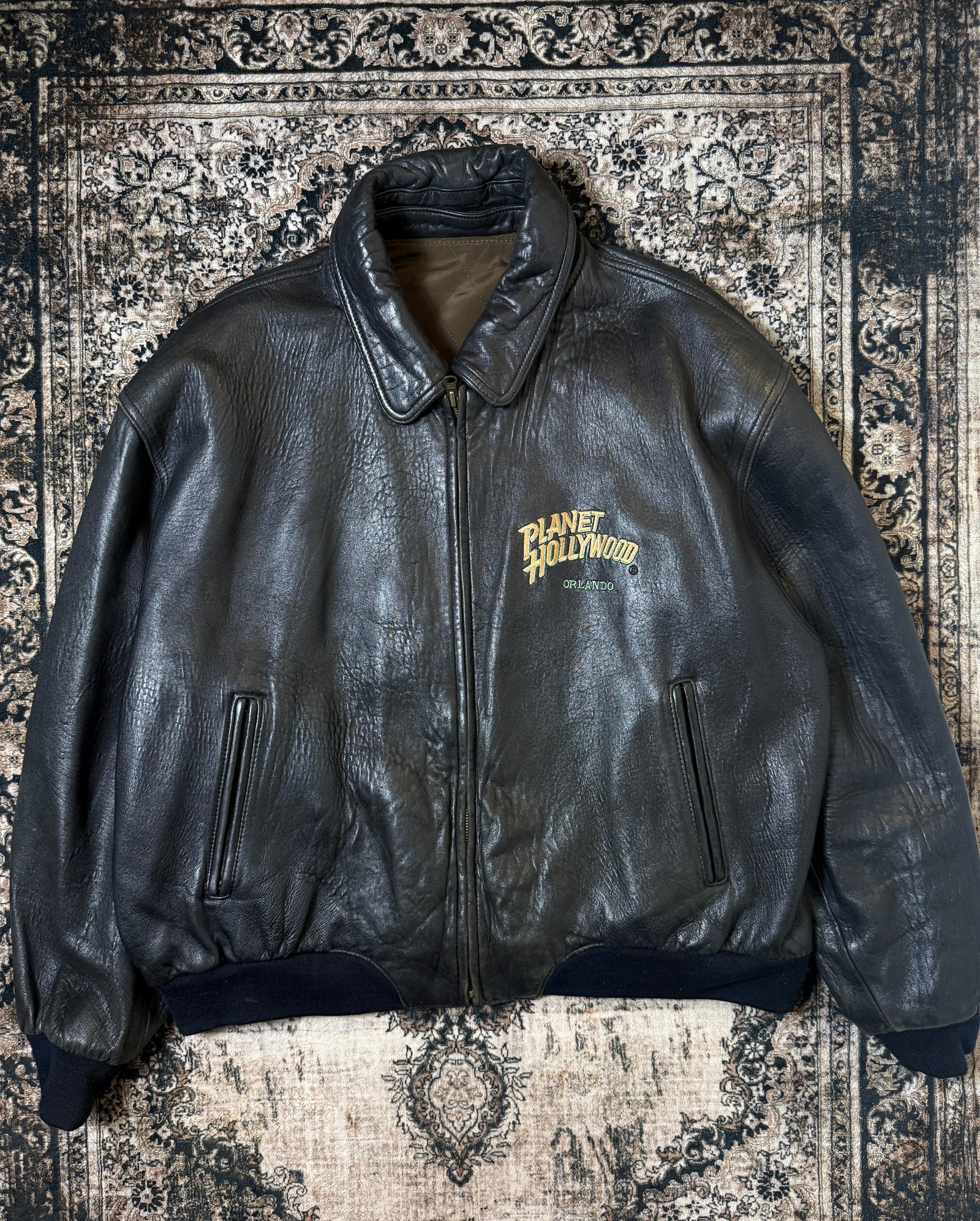 (90s) Planet Hollywood Reversible Leather Bomber Jacket (Tag OS/ Large)