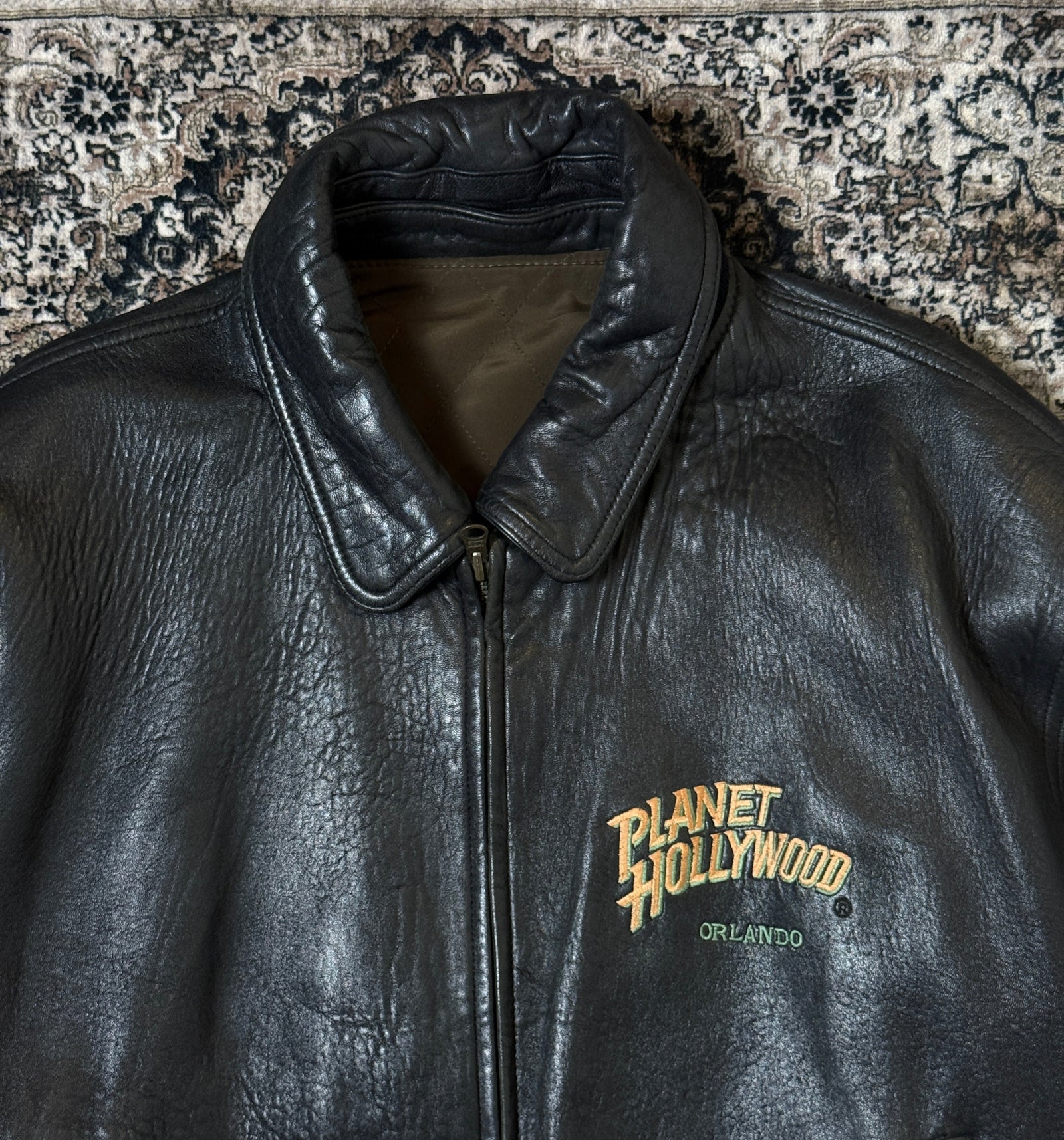 (90s) Planet Hollywood Reversible Leather Bomber Jacket (Tag OS/ Large)