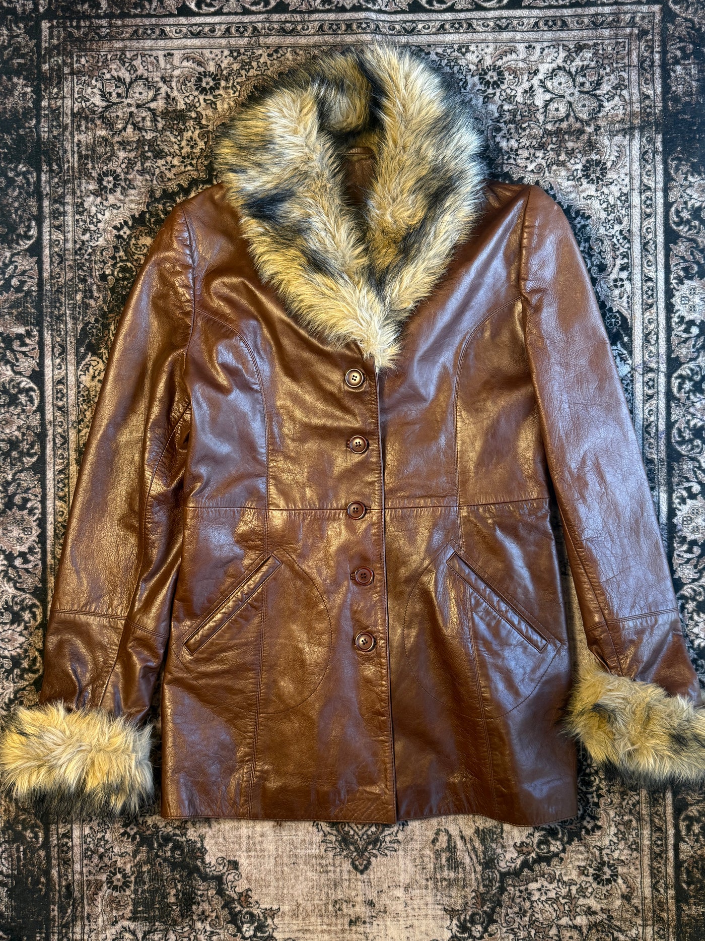 VTG Wilsons Leather / Faux Fur Trimmed Brown Leather Coat (Size M)